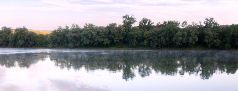 Experience Missouri Serenity: What’s a Cabin Stay Like Near a River